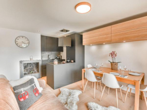 Charmant T2 + cabine, proche pistes et centre, balcon, cheminée, WIFI, parking, 4-5 pers. - FR-1-685-80 Les Gets